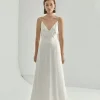 Viktoria Chan Short Sleeves | Alice wedding gown (Including cape)