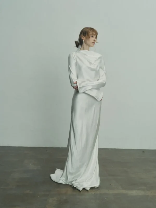 Viktoria Chan Long Sleeves | Dianelle wedding gown