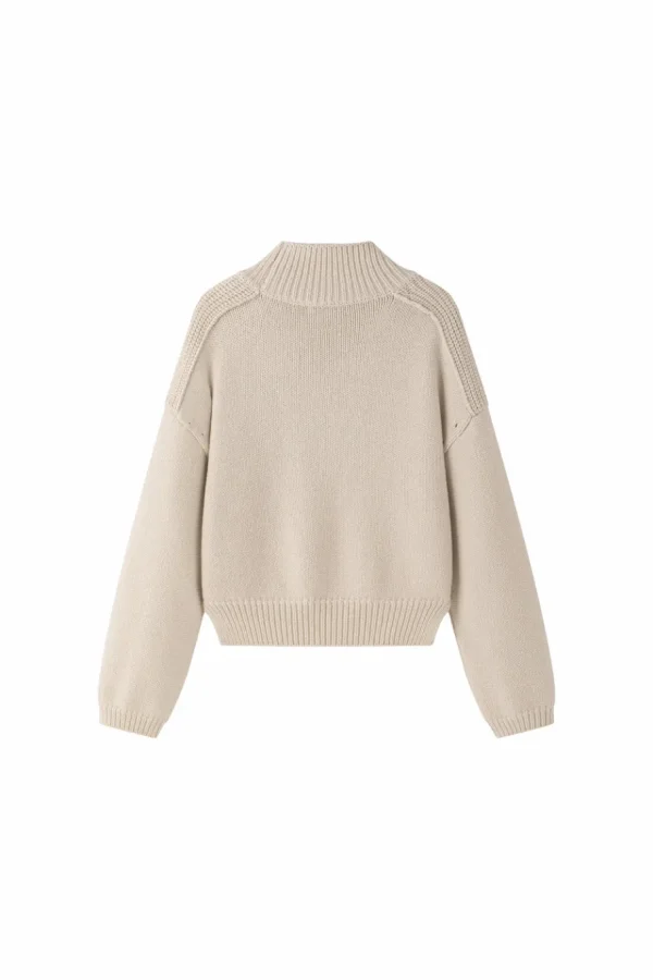 Viktoria Chan Knitwear | Aw24 | Eloa knit sweater