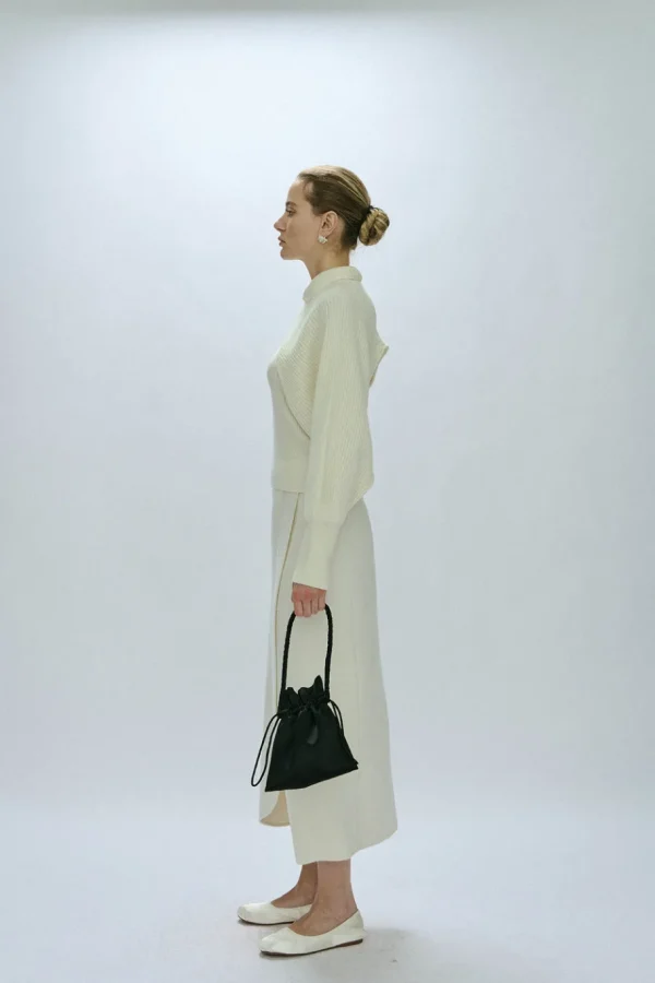 Viktoria Chan Accessories | Luna pearl pouch