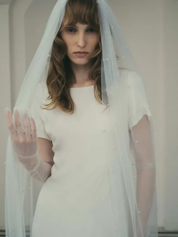 Viktoria Chan Accessories | Nora pearl veil