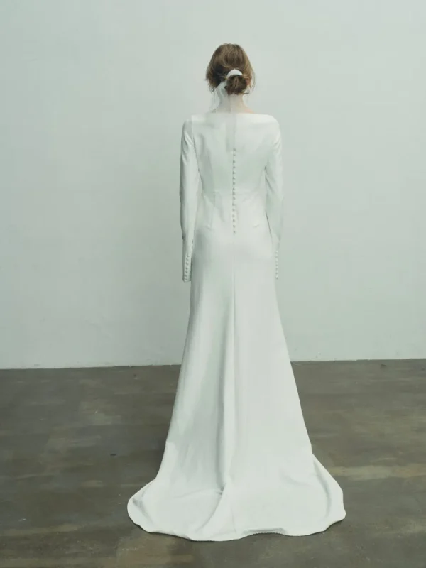 Viktoria Chan Long Sleeves | Ofelia wedding gown