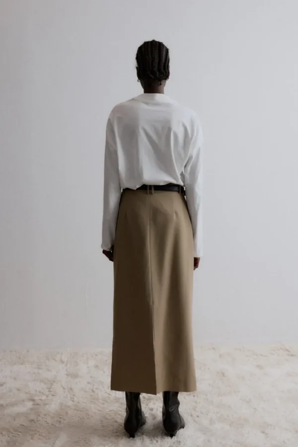 Viktoria Chan Skirts | Aw24 | Pamira pocket skirt