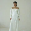 Viktoria Chan Long Sleeves | Pernille wedding gown
