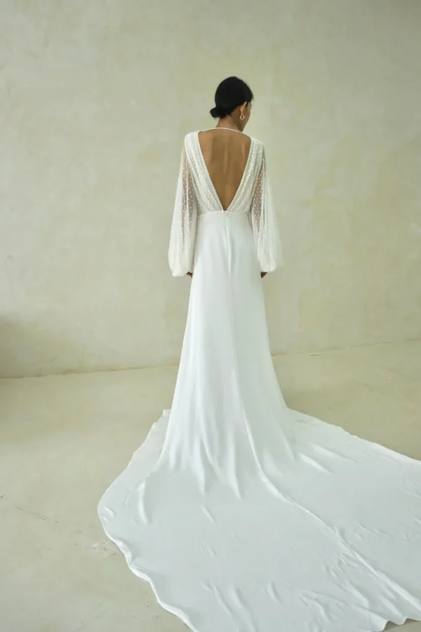 Viktoria Chan Long Sleeves | Sophia wedding gown