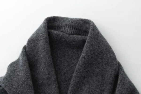 Viktoria Chan Scarves | Aw24 | Venus scarf