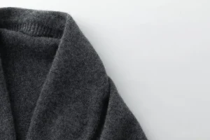 Viktoria Chan Scarves | Aw24 | Venus scarf