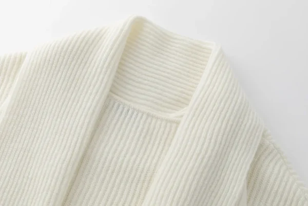 Viktoria Chan Scarves | Knitwear | Venus scarf knit