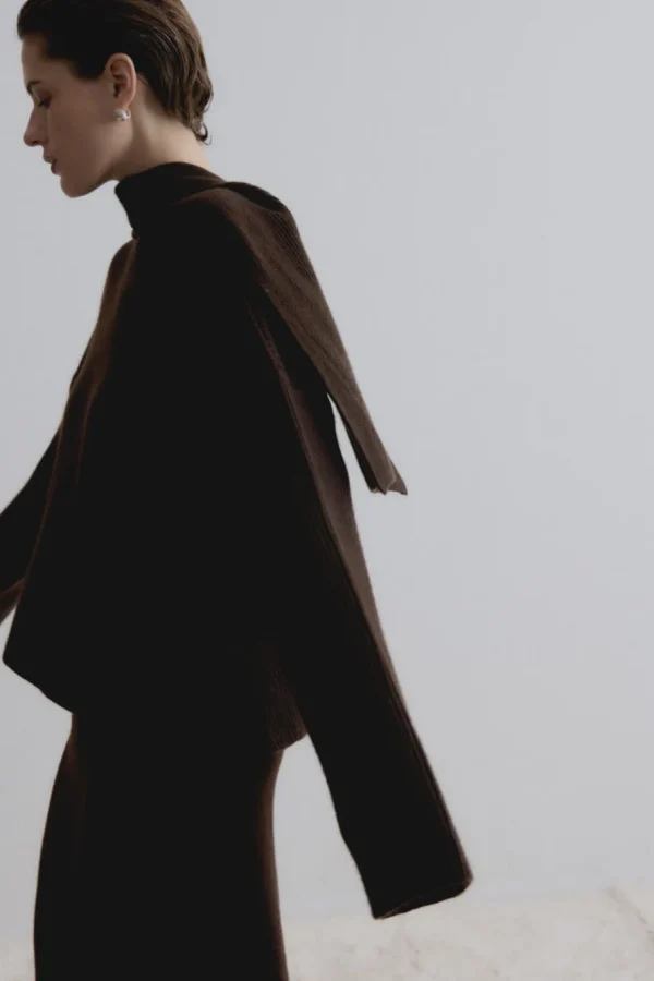 Viktoria Chan Scarves | Knitwear | Venus scarf knit